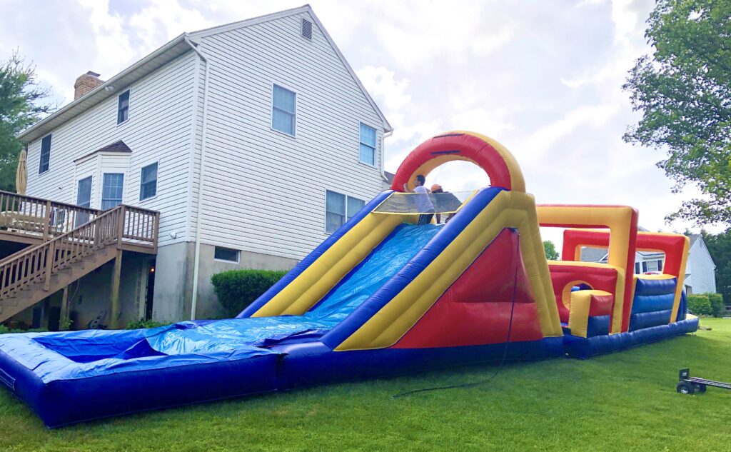 64' Obstacle Course Water Right Side View