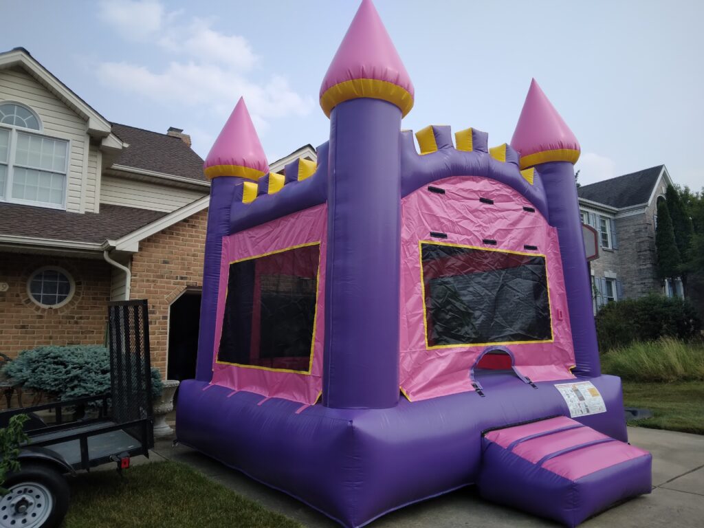 Pink_Caslte_Bounce_House_3